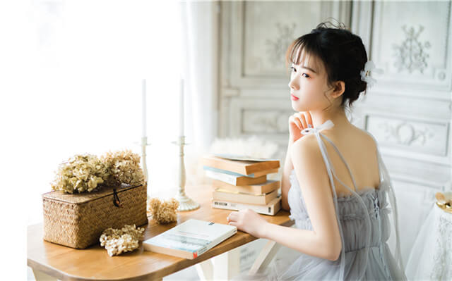 探索柳树开花奥秘，春季最佳赏花时间揭秘！-默樊博客